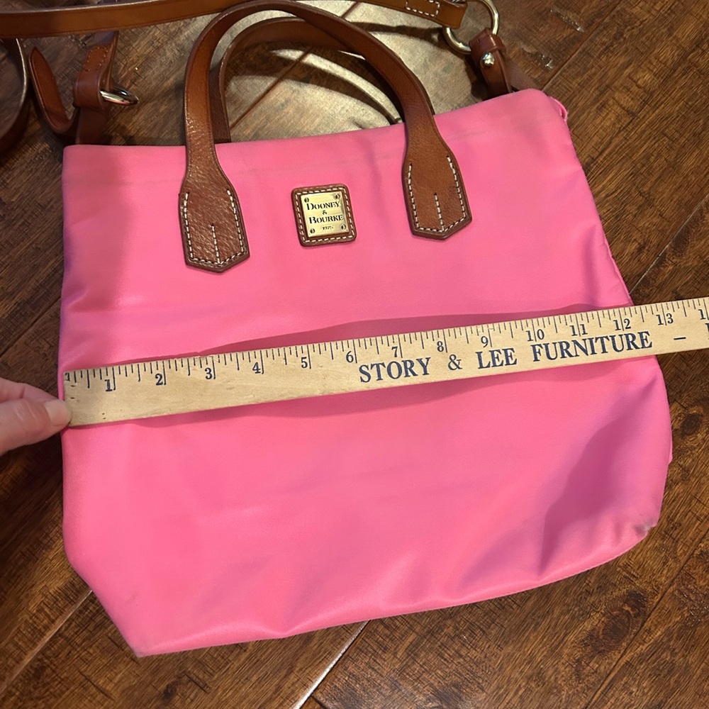 Dooney & Bourke Pink Nylon Bag Purse with Leather Handles and Crossbody Strap - Picture 14 of 15